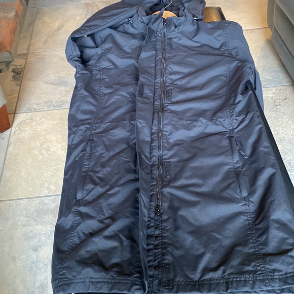 EDDIE BAUER Black WeatherEdge Coat Size Medium/Tall - Picture 5 of 14